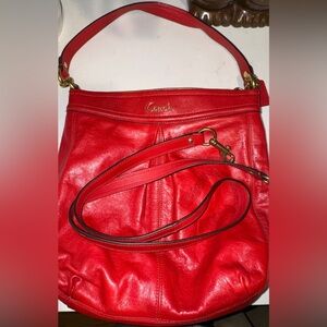 Coach Ashley Pleated Red Leather Hobo Bag Y2K Brass Convertible Strap Coquette